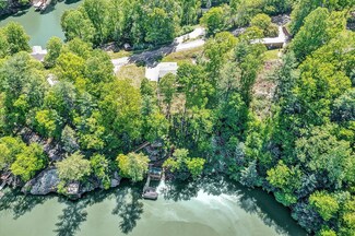 516 Ridgelake Rd, Goodview, VA 24095