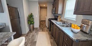 321 Mulberry Unit 321, Belleville, MI 48111