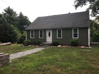 21 Plain St E, Berkley, MA 02779