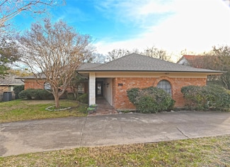 420 Washington Dr, Arlington, TX 76011