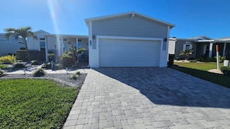 2643 Pier Dr, Ruskin, FL 33570