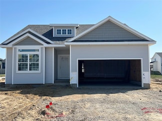 570 SE Hollow Ct, West Des Moines, IA 50265