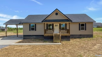2509 County Road 400, Fyffe, AL 35971