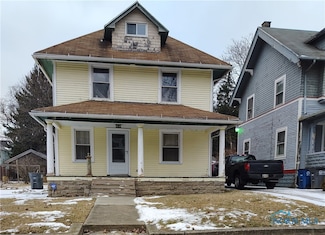 2542 Maplewood Ave, Toledo, OH 43610