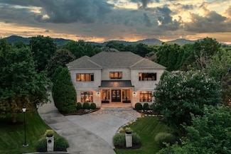 653 Chiswell Ct, Brentwood, TN 37027