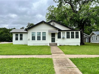 1002 Gregg St Unit CB, Denton, TX 76201