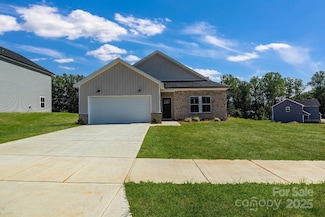 450 Contentment Ct, Kannapolis, NC 28081