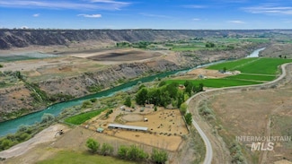 6252 King Hill Canal Rd, Bliss, ID 83314