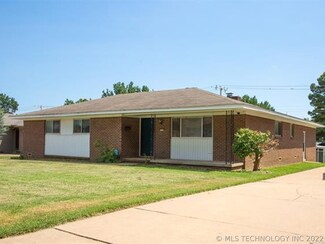5422 E 25th Place, Tulsa, OK 74114