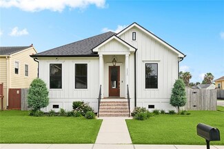 2535 Athis St, New Orleans, LA 70122