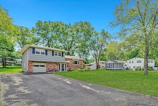 24 Etmore Place, New Providence, NJ 07974