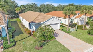 2155 Summersweet Dr, Alva, FL 33920