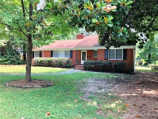6810 Edmonstone Ave, Richmond, VA 23226