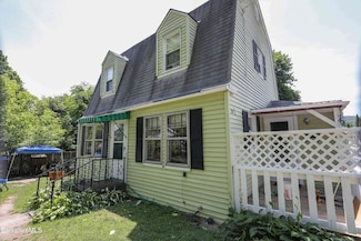 50 1/2 Williams St, North Adams, MA 01247