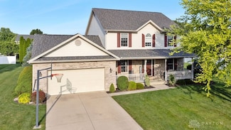 565 Brookmeade Ct, Troy, OH 45373