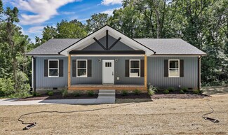 311 Conger St, Cumberland City, TN 37050