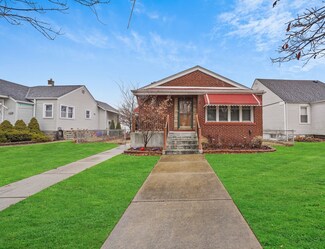10349 S Troy St, Chicago, IL 60655