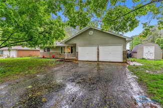 1727 Brookside Dr, Findlay, OH 45840