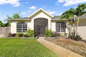 18526 Wisteria Rd, Fort Myers, FL 33967