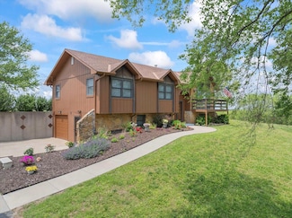 6880 U S Hwy 40, Tecumseh, KS 66542