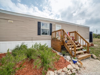 152 Hill Garden, Spring Branch, TX 78070