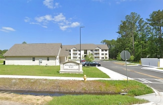 800 Winding Rd, Saint Marys, GA 31548