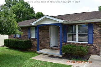 5103 Maple Ln, Charleston, WV 25313