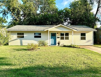 114 W Monterey Ave, Sapulpa, OK 74066