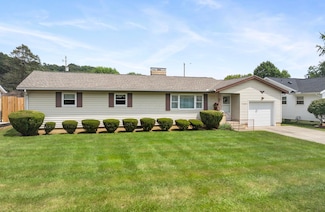 218 Kanawha Rd, Lancaster, OH 43130