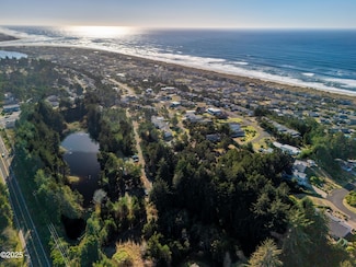 2506 NW Mokmak Lake Dr, Waldport, OR 97394