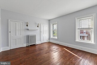 448 Roxborough Ave, Philadelphia, PA 19128
