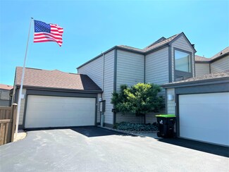 207 S Main St, Cheboygan, MI 49721