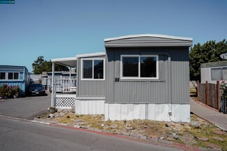 98 The Trees Dr, Concord, CA 94518