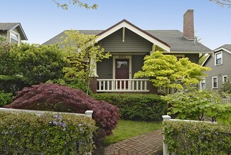 8052 Brooklyn Ave NE, Seattle, WA 98115