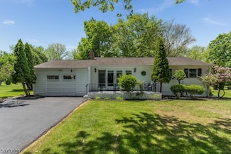 7 Norfolk Ave, Washington, NJ 07882