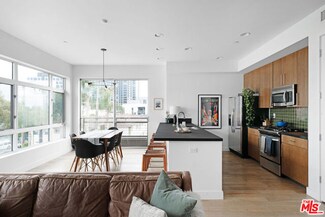 6001 Carlton Way Unit 311, Los Angeles, CA 90028