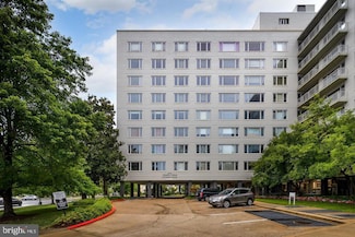 2475 Virginia Ave NW Unit 908, Washington, DC 20037