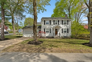 39 Harland Rd, Waltham, MA 02453