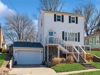 216 E 13th St N, Newton, IA 50208