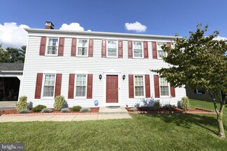119 Charleston Dr, Willow Street, PA 17584