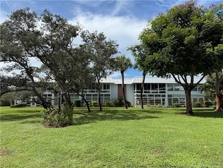 2929 SE Ocean Blvd Unit 8, Stuart, FL 34996