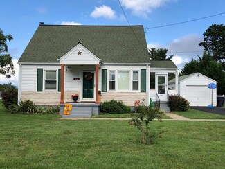 4502 Old Virginia St NE, Roanoke, VA 24019