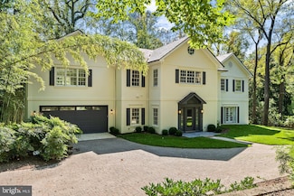 2913 University Terrace NW, Washington, DC 20016