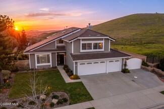 3085 N Geronimo Ave, Simi Valley, CA 93063