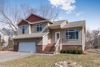 2116 Basswood Ln, Mound, MN 55364