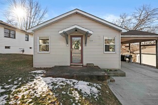 7025 W 140th Ave, Cedar Lake, IN 46303