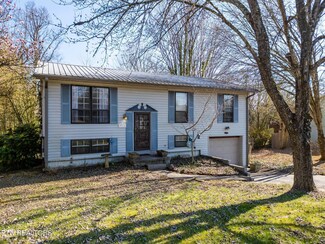 7724 Queensbury Dr, Knoxville, TN 37919