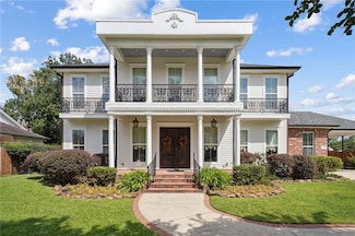 712 Stewart Ave, River Ridge, LA 70123