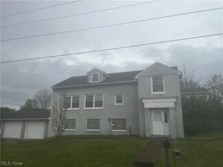 4311 Crooked Run Rd NW, New Philadelphia, OH 44663