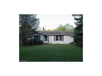 18645 Fox Rd, Hiram, OH 44234